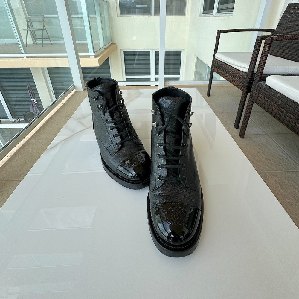 Chanel Combat Ankle Boots Black Size 38 Original Women - Picture 4 of 16